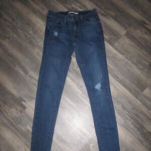 Levi's Women's 710 Super Skinny Distressed Jean